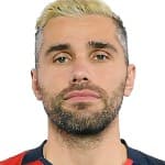 Portrett av Valon Behrami