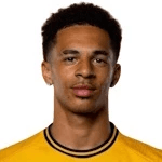 Portrett av Tom Edozie